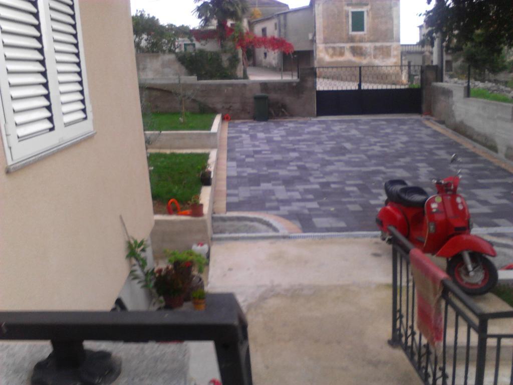 Apartament Jukić Sveti Filip i Jakov Zewnętrze zdjęcie